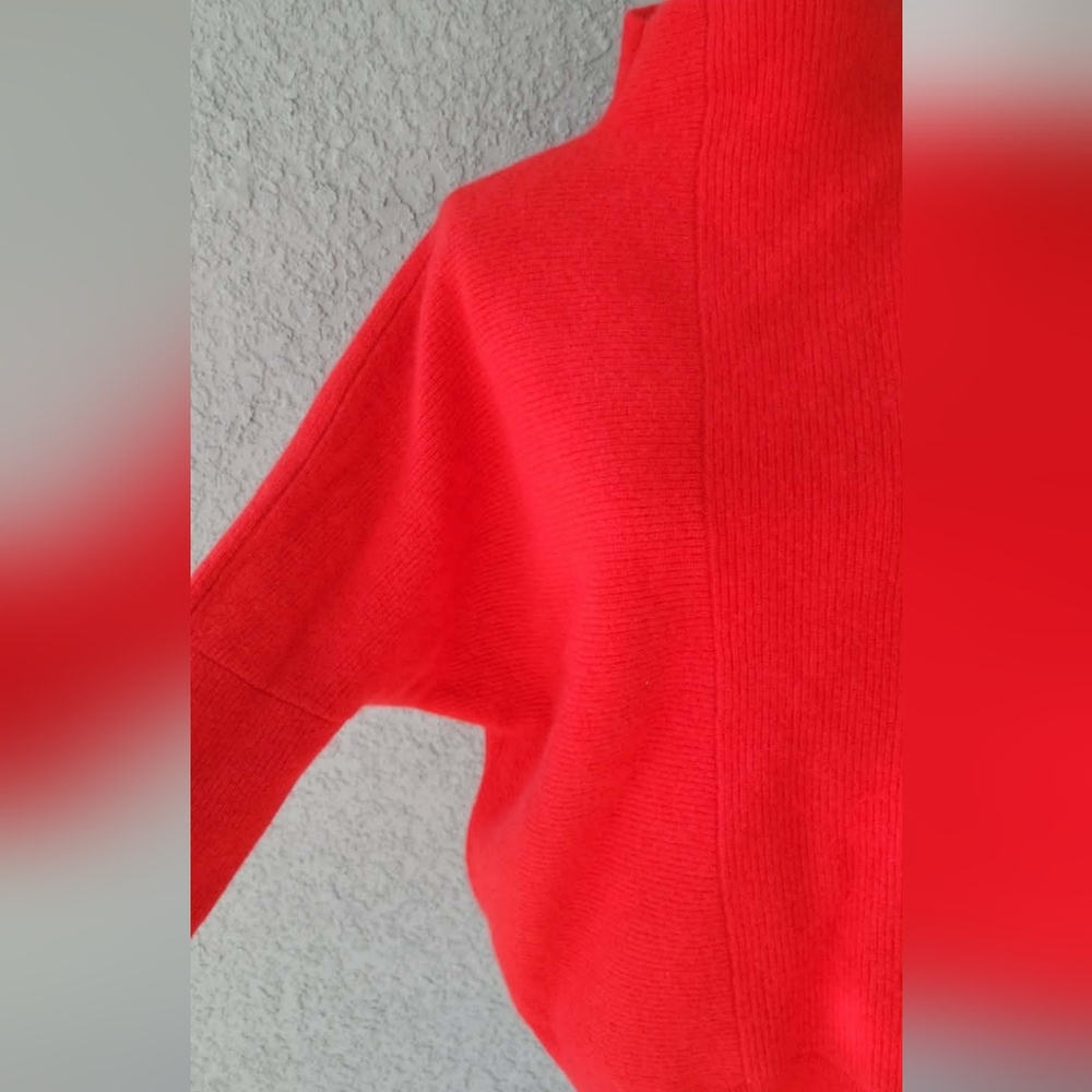 Saks Fifth Avenue Cashmere Red Turtleneck Sweater - Picture 2 of 11